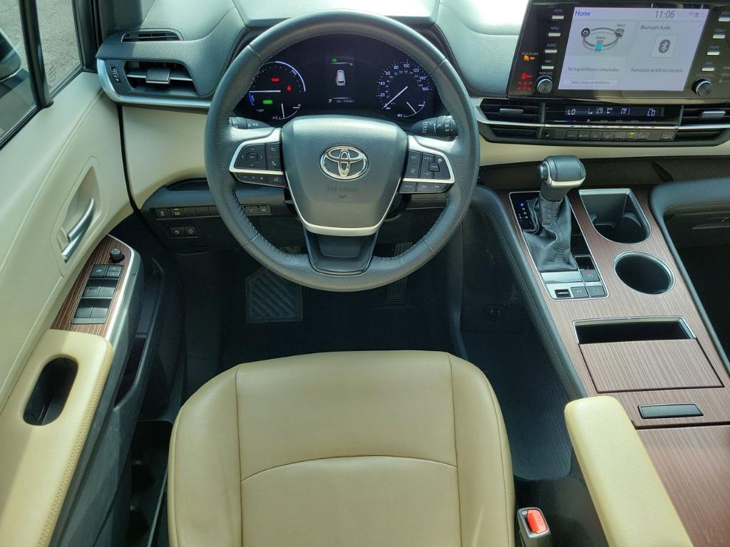 used 2021 Toyota Sienna car, priced at $35,352