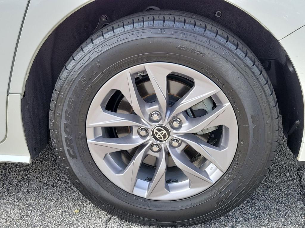 used 2021 Toyota Sienna car, priced at $35,352