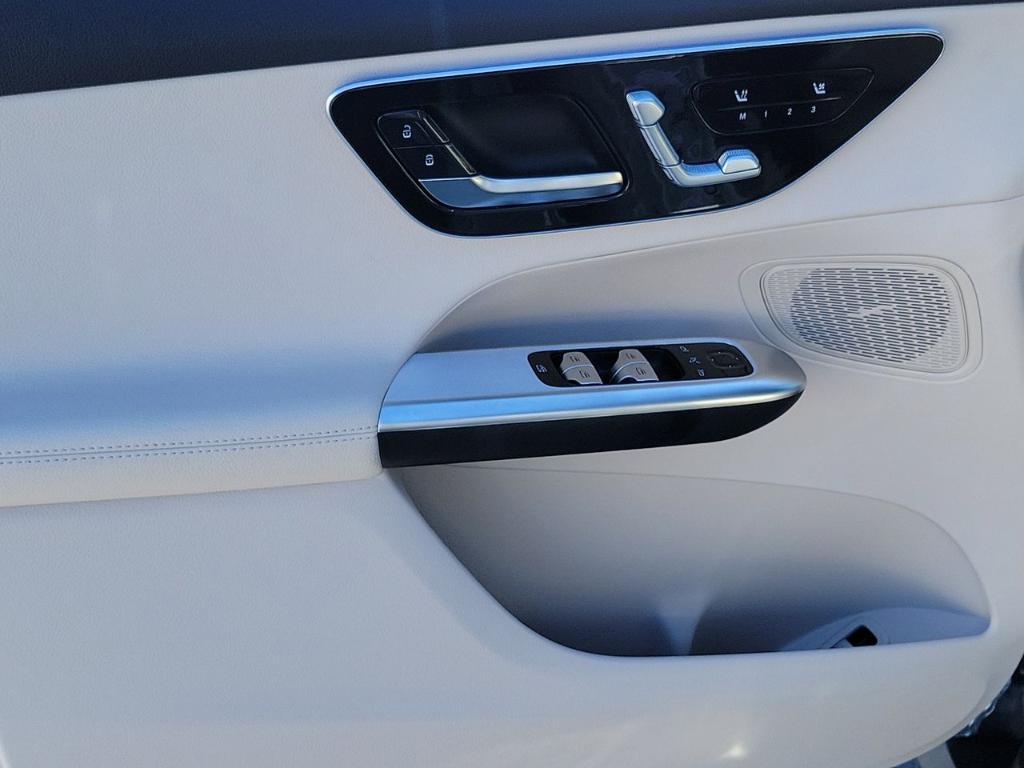 new 2026 Mercedes-Benz GLC 300 car, priced at $54,250