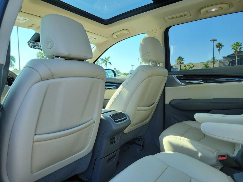 used 2020 Cadillac XT6 car, priced at $32,180