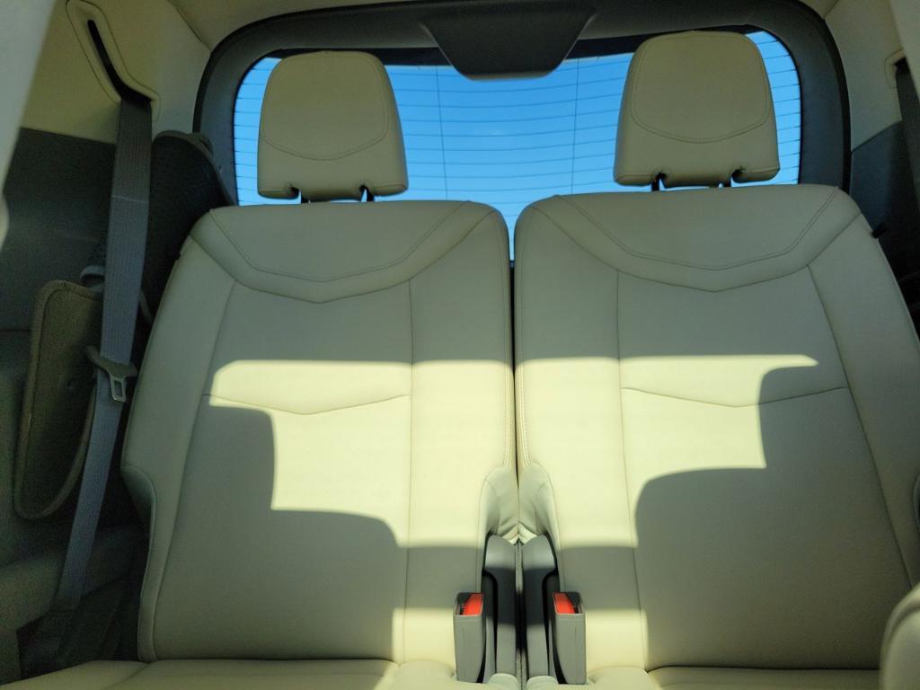 used 2020 Cadillac XT6 car, priced at $32,180