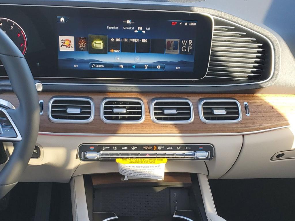 new 2026 Mercedes-Benz GLE 450 car, priced at $82,135