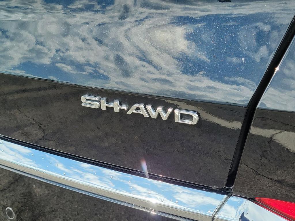 used 2025 Acura MDX car, priced at $57,031