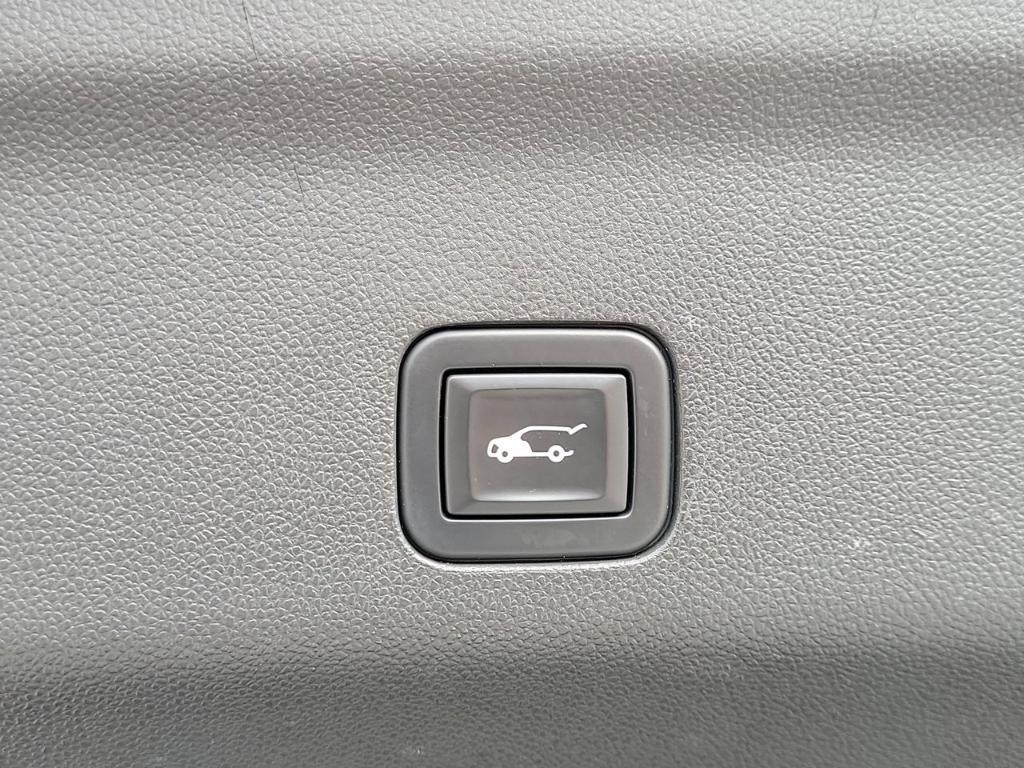 used 2021 Cadillac Escalade car, priced at $58,525