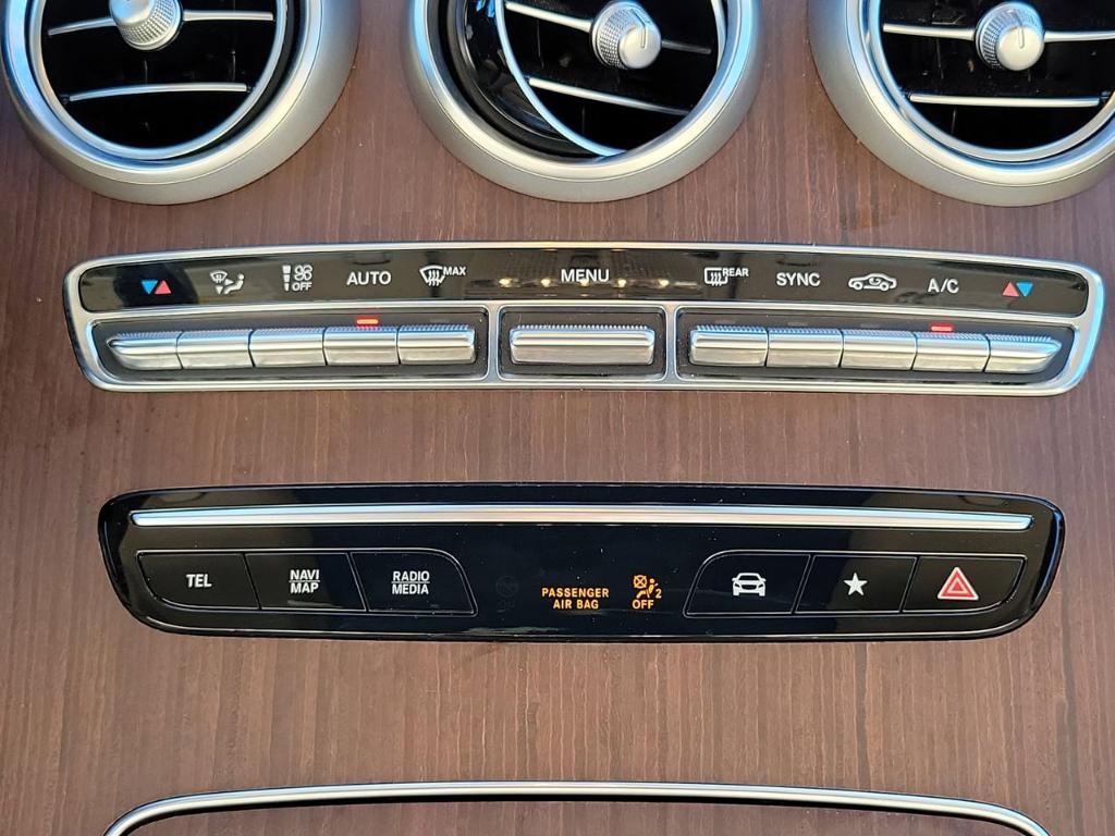 used 2022 Mercedes-Benz GLC 300 car, priced at $30,927