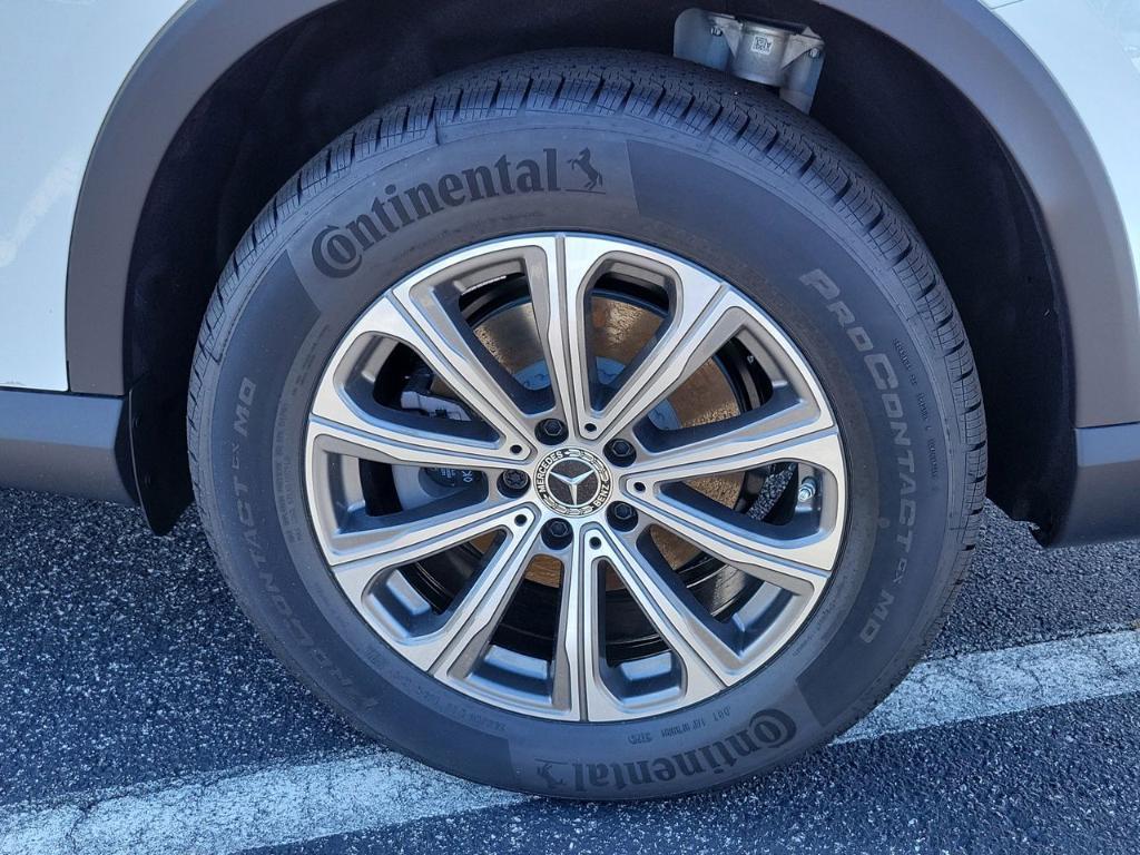 new 2026 Mercedes-Benz GLC 300 car, priced at $56,990