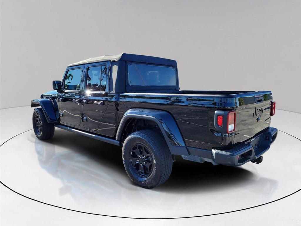 used 2021 Jeep Gladiator car, priced at $26,614