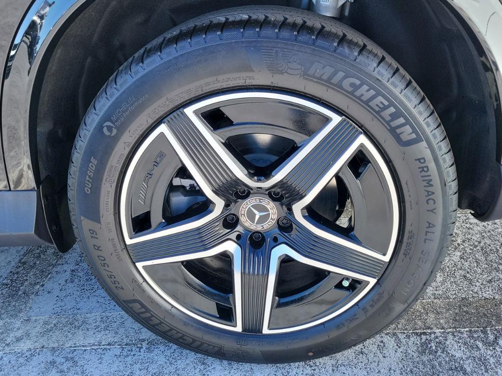 new 2026 Mercedes-Benz GLC 300 car, priced at $56,685