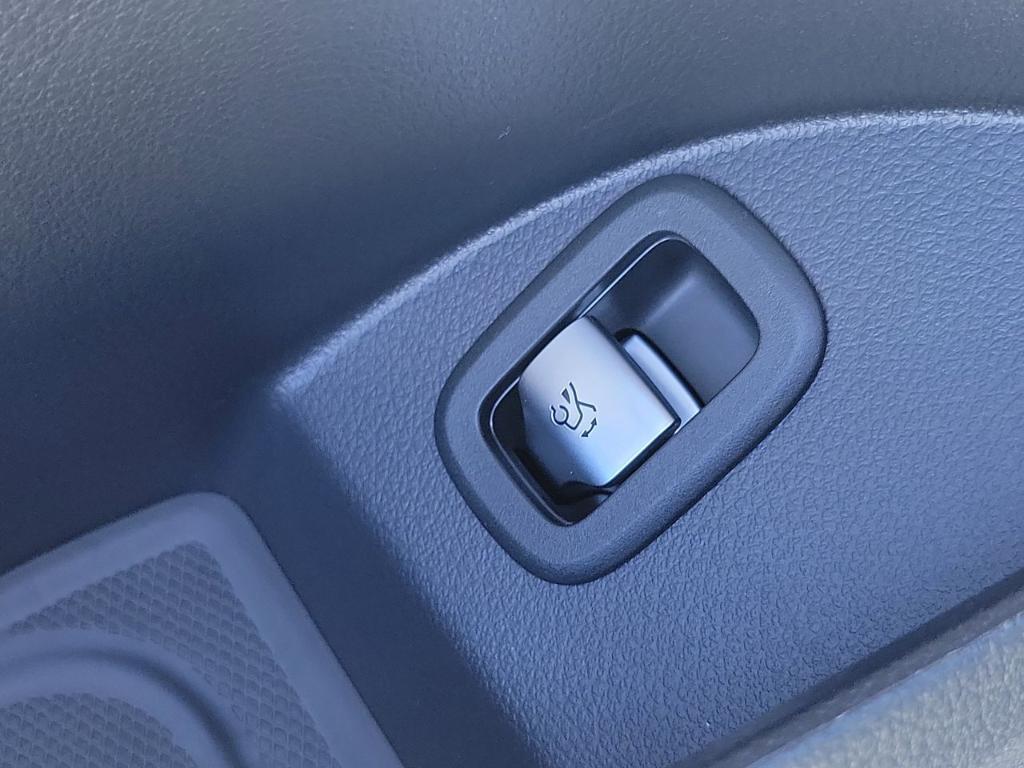 new 2026 Mercedes-Benz GLC 300 car, priced at $56,685