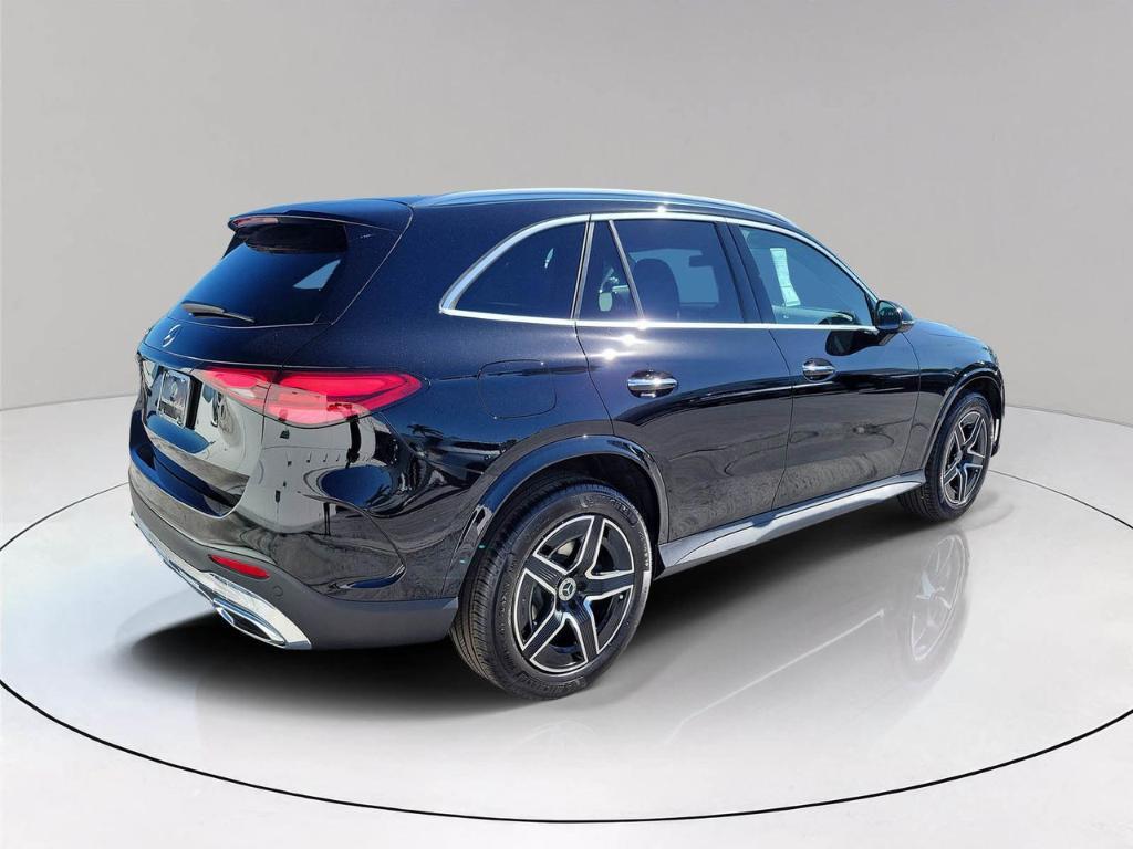 new 2026 Mercedes-Benz GLC 300 car, priced at $56,685