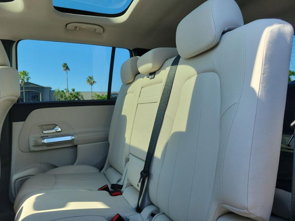 used 2023 Mercedes-Benz GLB 250 car, priced at $33,303