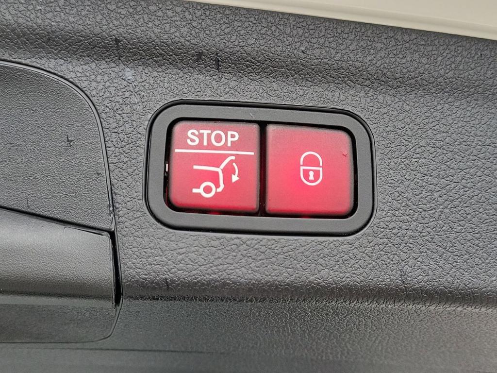 used 2023 Mercedes-Benz GLE 450 car, priced at $56,808