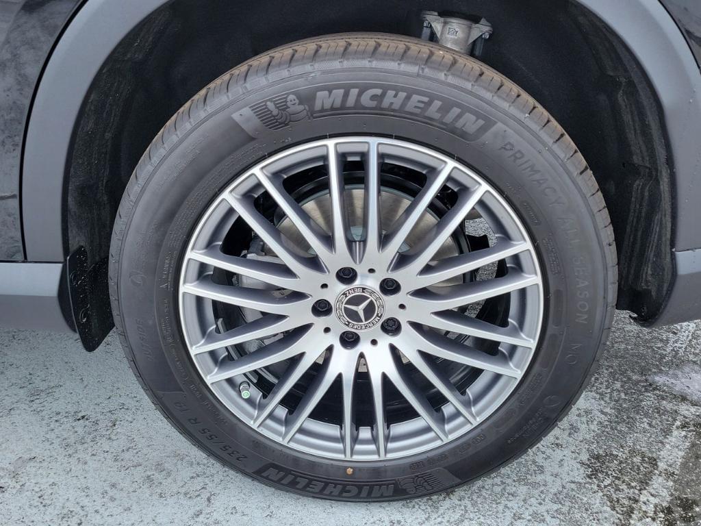 new 2026 Mercedes-Benz GLC 300 car, priced at $53,500