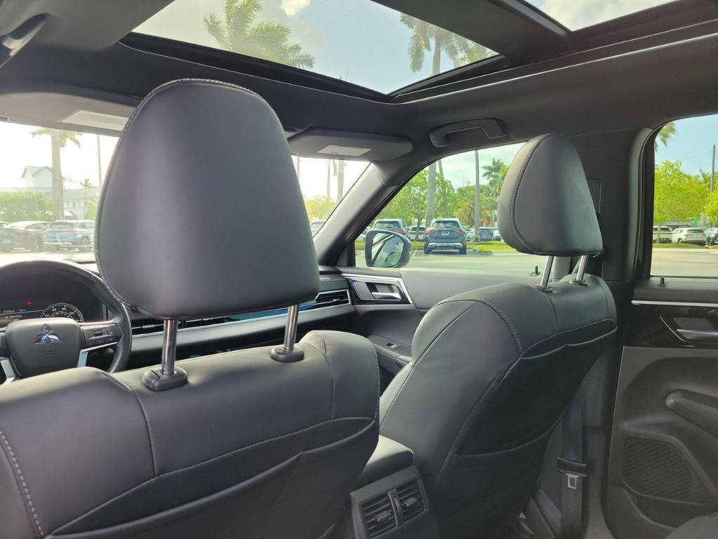 used 2022 Mitsubishi Outlander car, priced at $22,874