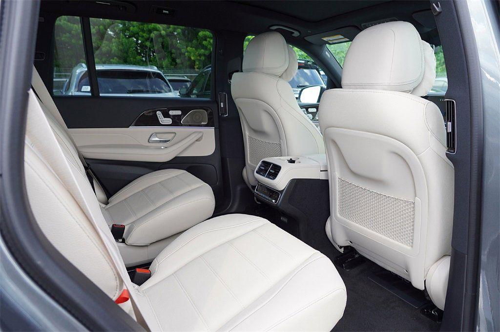 new 2026 Mercedes-Benz GLS 450 car, priced at $104,195