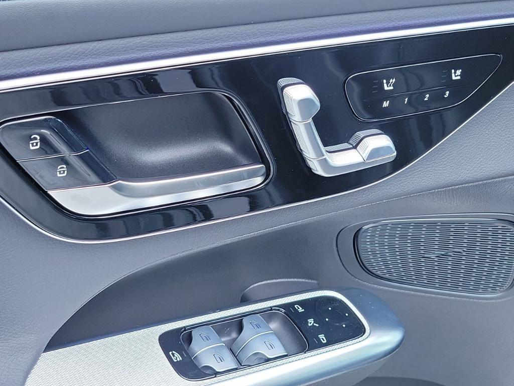 new 2026 Mercedes-Benz GLC 300 car, priced at $56,685