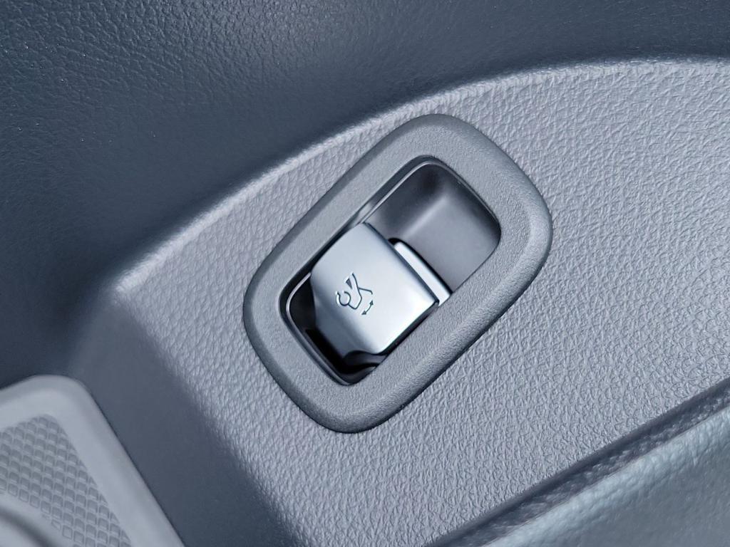 new 2026 Mercedes-Benz GLC 300 car, priced at $56,685