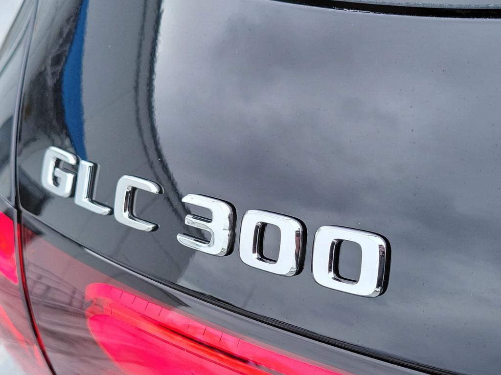 new 2026 Mercedes-Benz GLC 300 car, priced at $56,685