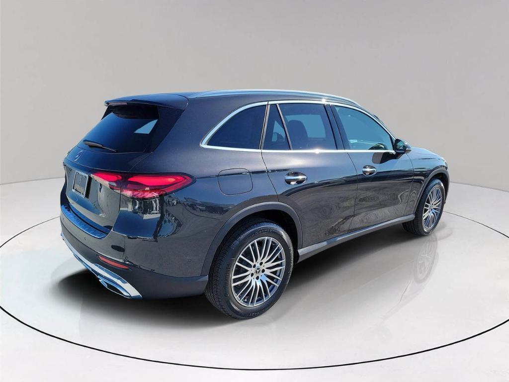 new 2026 Mercedes-Benz GLC 300 car, priced at $54,250