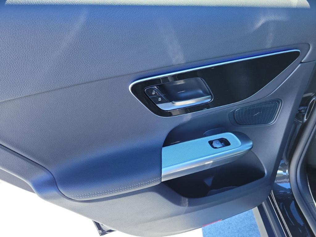 new 2026 Mercedes-Benz GLC 300 car, priced at $54,250