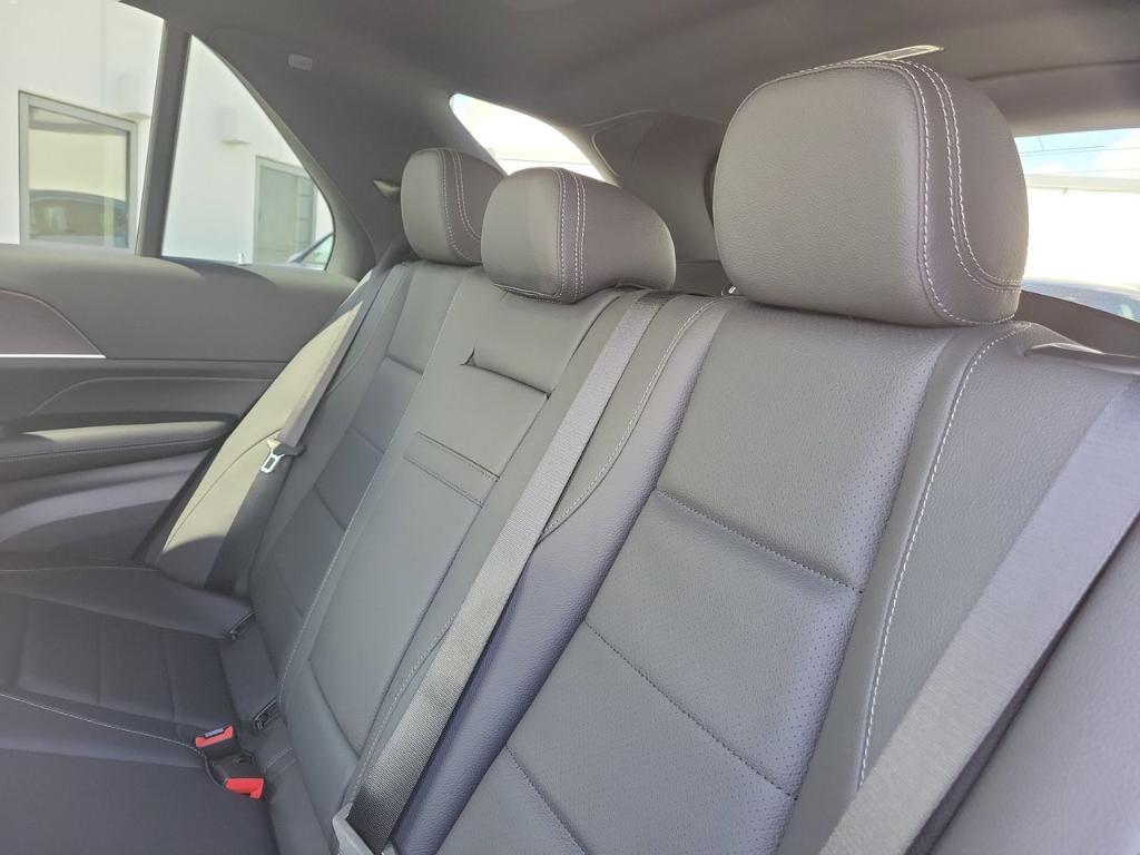 new 2026 Mercedes-Benz GLE 350 car, priced at $73,920