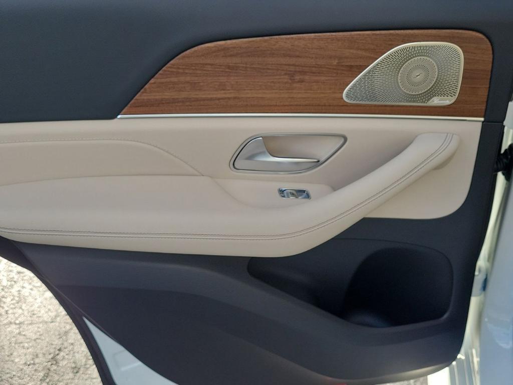 new 2026 Mercedes-Benz GLE 350 car, priced at $73,215