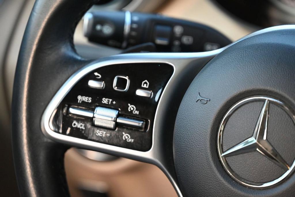 used 2021 Mercedes-Benz GLC 300 car, priced at $23,983