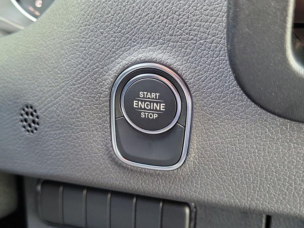 new 2025 Mercedes-Benz Sprinter 3500 car, priced at $67,171