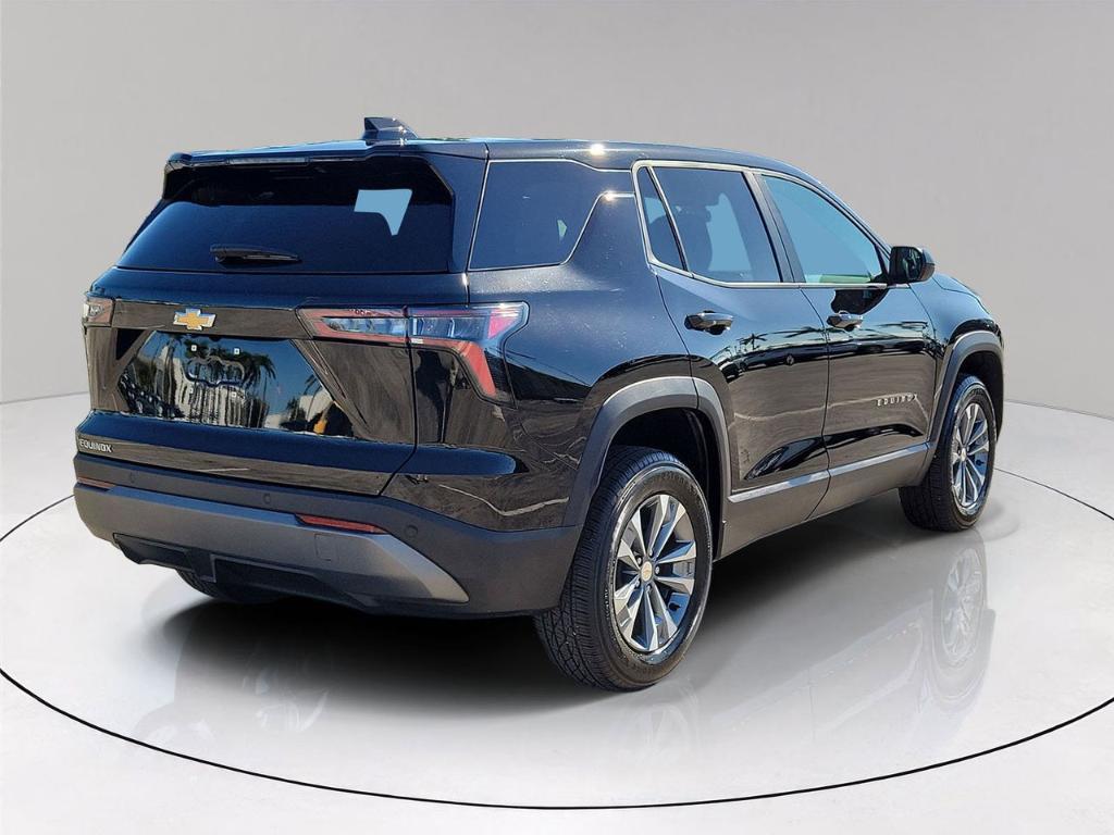 used 2025 Chevrolet Equinox car, priced at $25,272