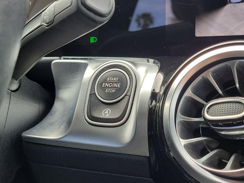 used 2023 Mercedes-Benz GLB 250 car, priced at $33,024