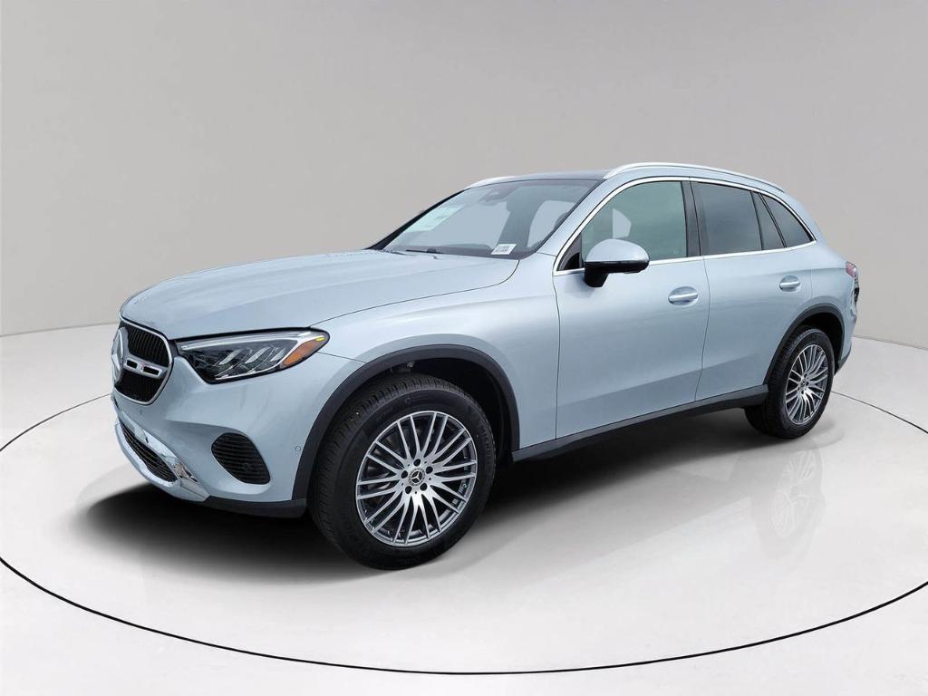 new 2026 Mercedes-Benz GLC 300 car, priced at $54,350