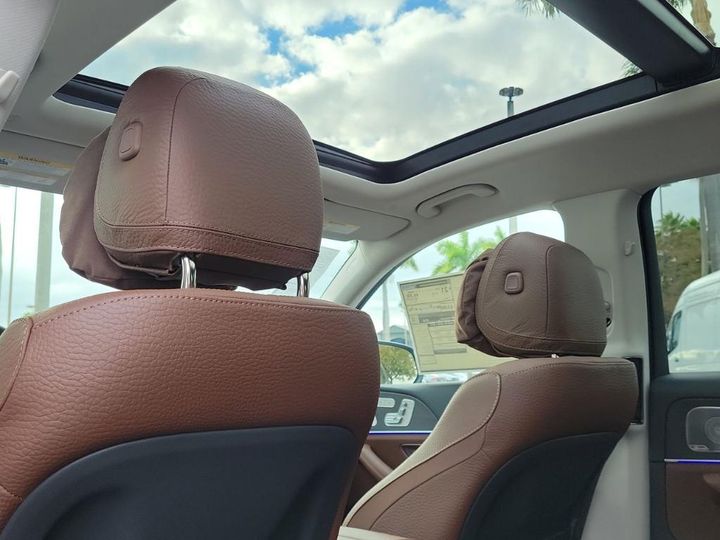 new 2026 Mercedes-Benz GLS 450 car, priced at $101,400