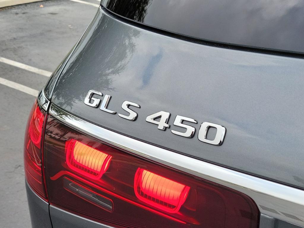 new 2026 Mercedes-Benz GLS 450 car, priced at $101,400