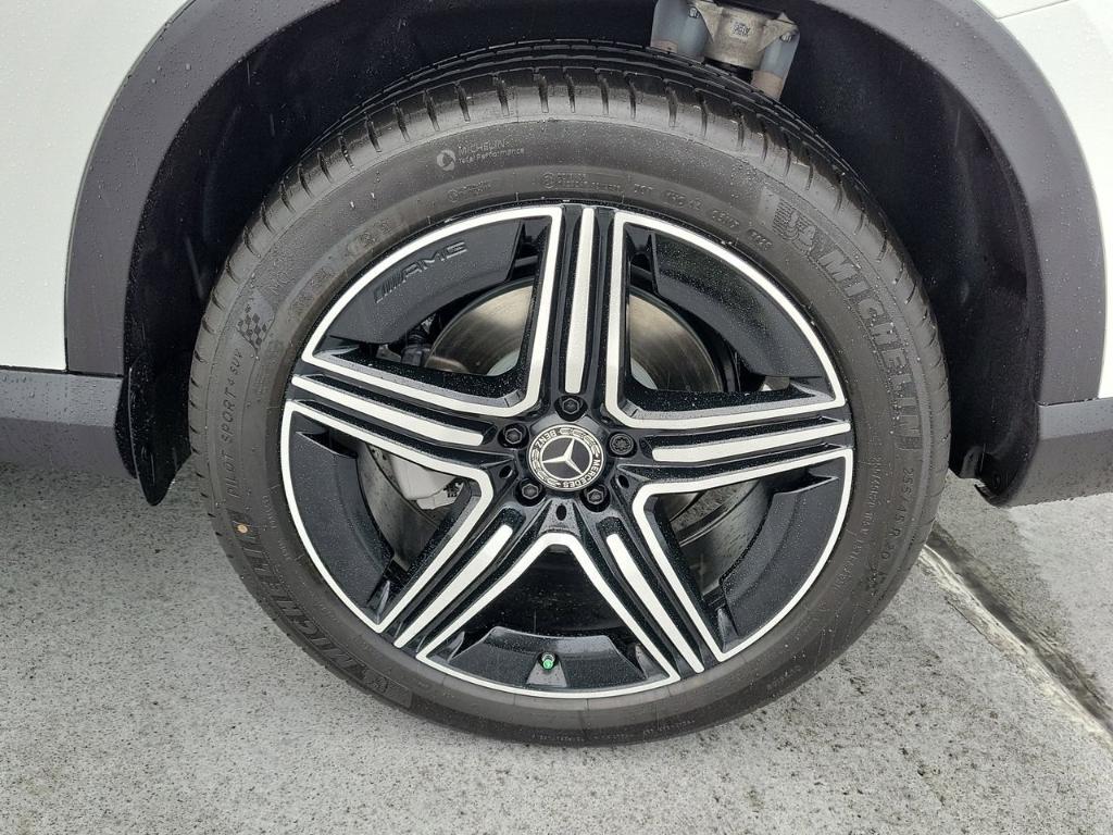 new 2026 Mercedes-Benz GLC 300 car, priced at $53,665