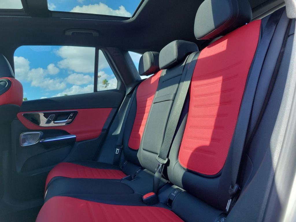 new 2026 Mercedes-Benz GLC 300 car, priced at $61,985