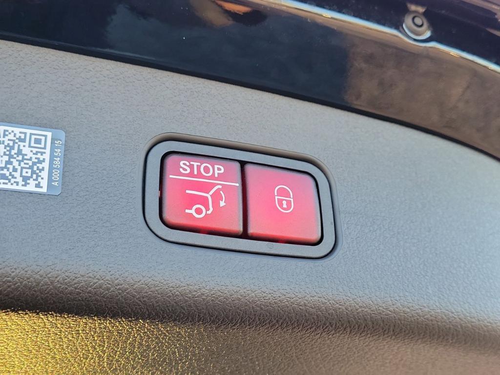 new 2026 Mercedes-Benz GLC 300 car, priced at $52,840