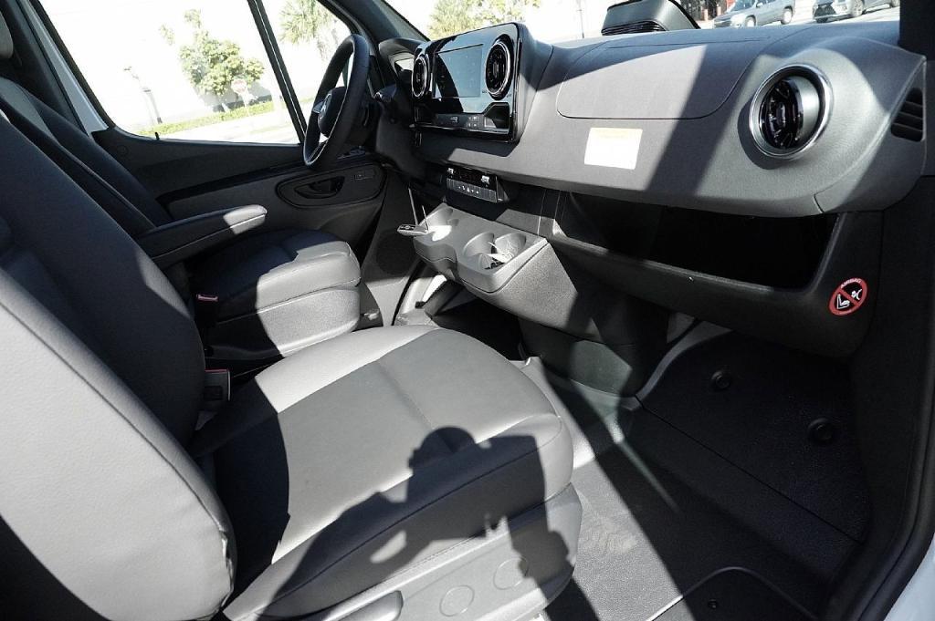 new 2026 Mercedes-Benz Sprinter 2500 car, priced at $65,788