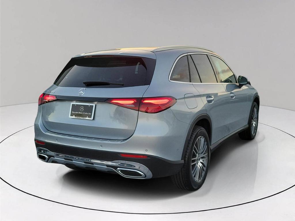 new 2026 Mercedes-Benz GLC 300 car, priced at $54,350