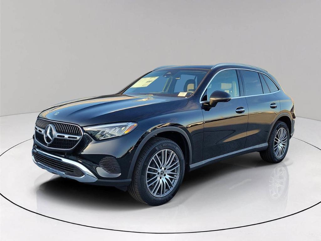 new 2026 Mercedes-Benz GLC 300 car, priced at $55,950
