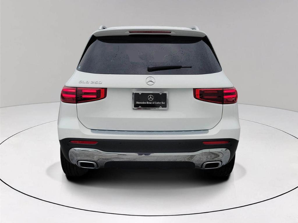 new 2026 Mercedes-Benz GLB 250 car, priced at $49,895