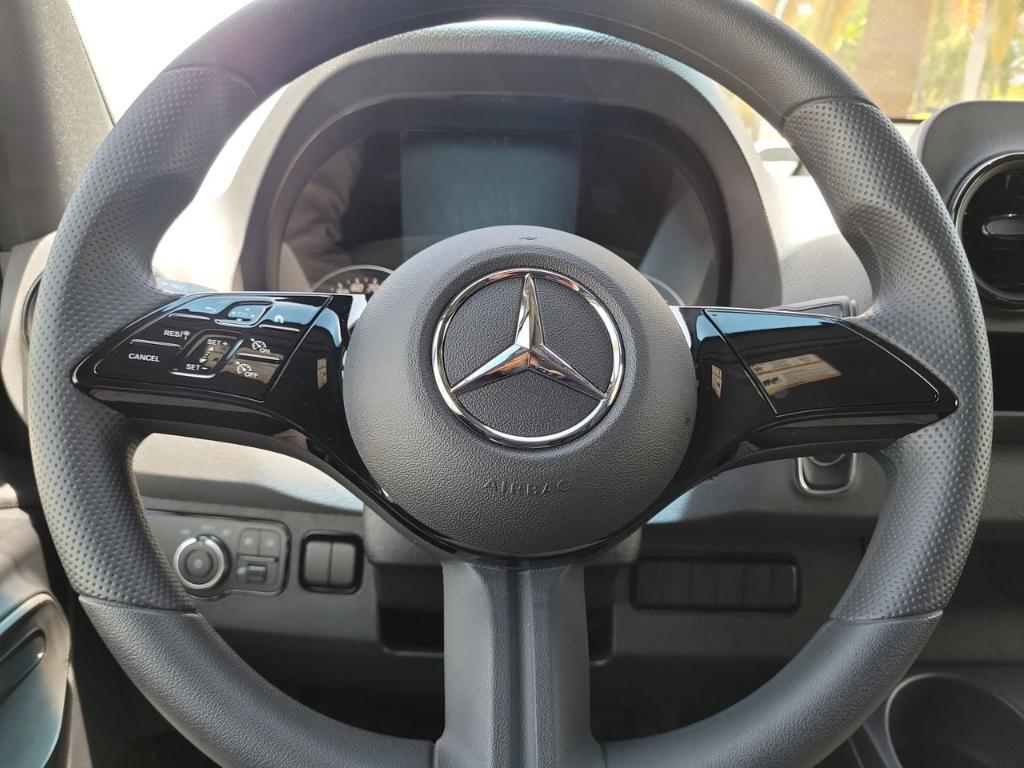 new 2025 Mercedes-Benz Sprinter 3500 car, priced at $67,171