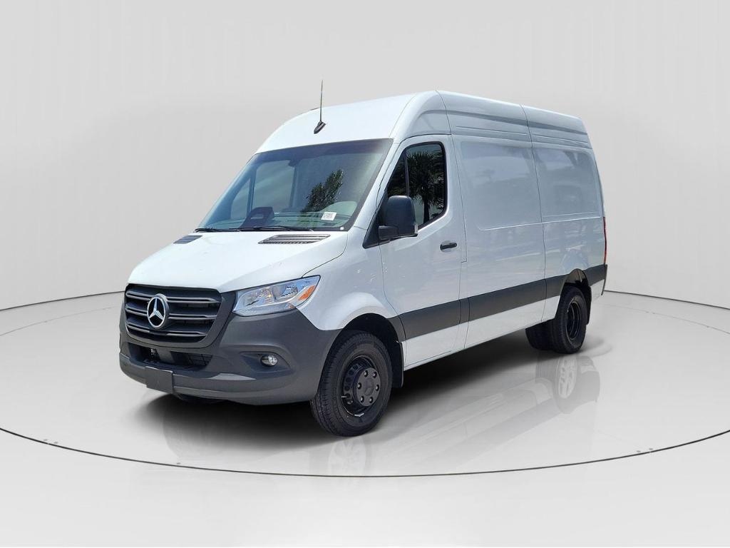 new 2025 Mercedes-Benz Sprinter 3500 car, priced at $67,171