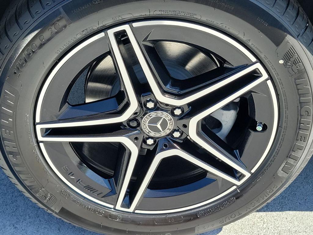 new 2026 Mercedes-Benz GLE 450 car, priced at $77,530