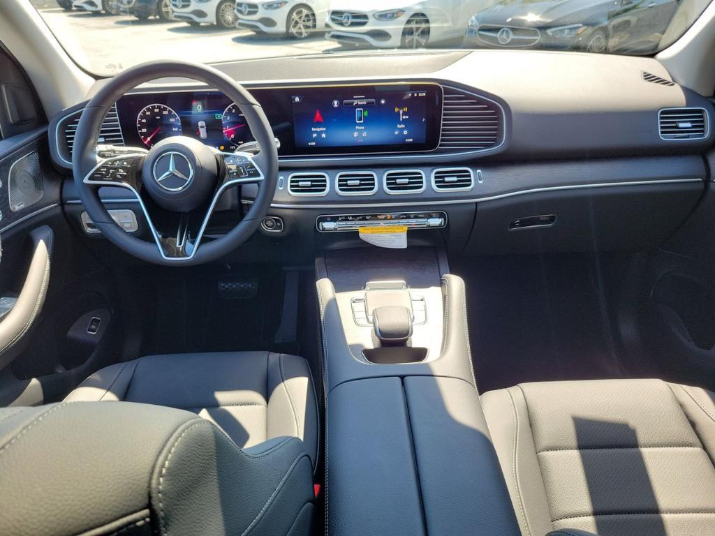 new 2026 Mercedes-Benz GLE 450 car, priced at $77,530