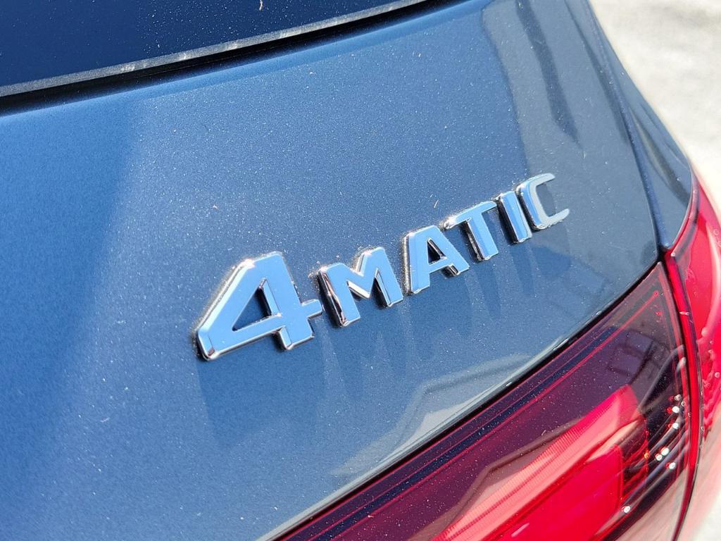 new 2026 Mercedes-Benz GLE 450 car, priced at $77,530