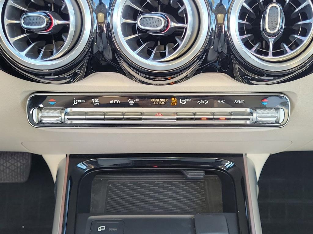 used 2022 Mercedes-Benz GLB 250 car, priced at $28,774