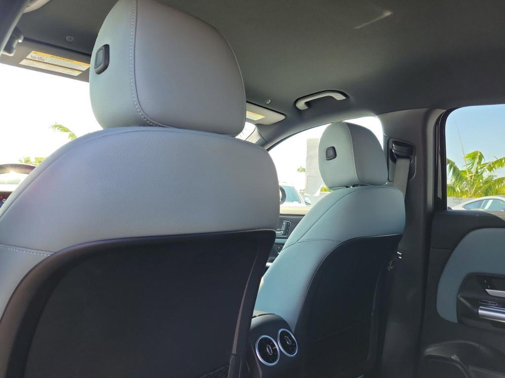 new 2026 Mercedes-Benz GLA 250 car, priced at $45,655