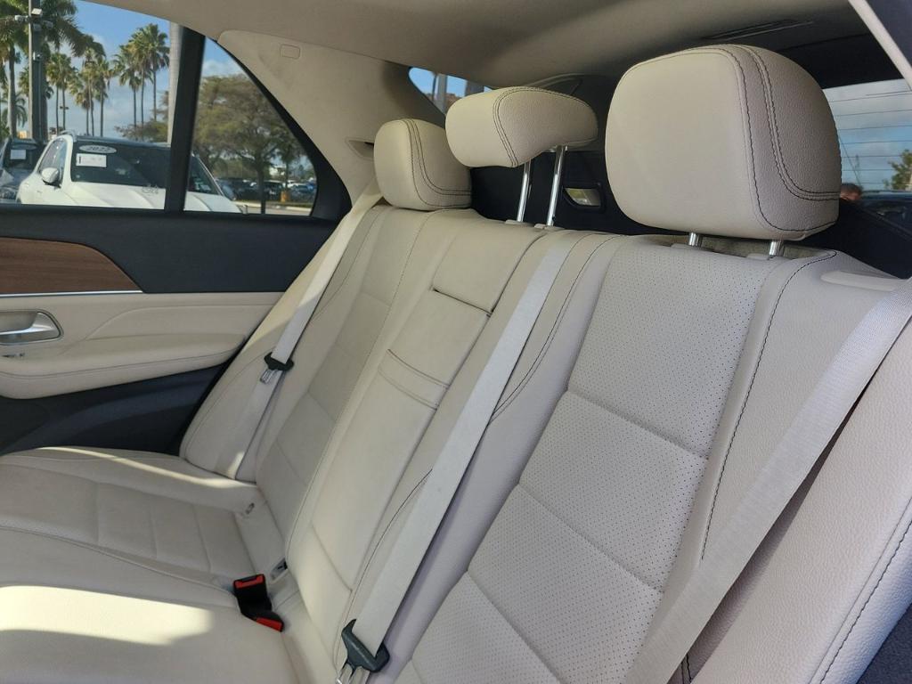 used 2022 Mercedes-Benz GLE 350 car, priced at $41,898