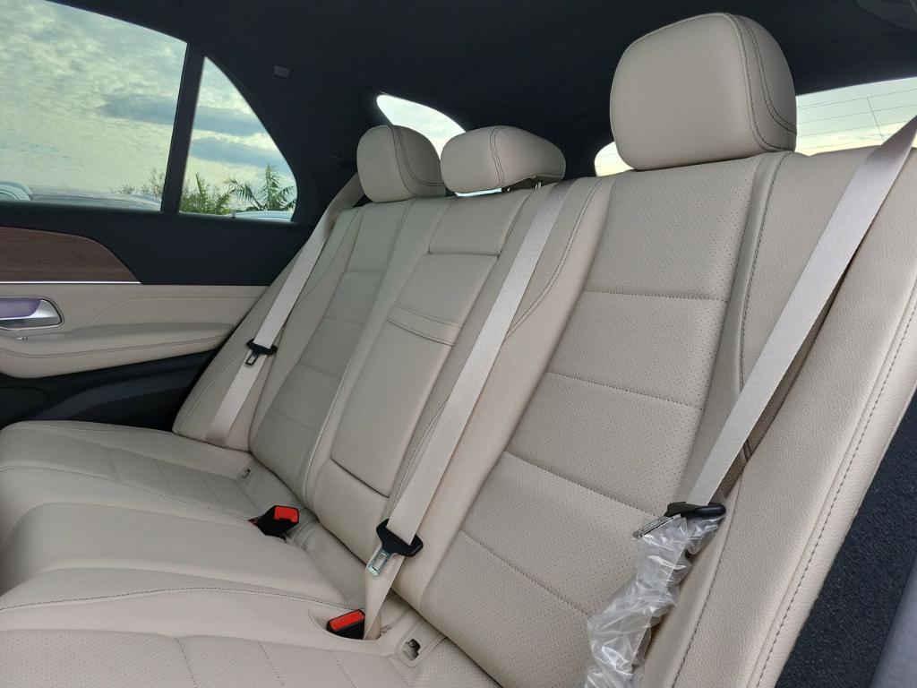 new 2026 Mercedes-Benz GLE 350 car, priced at $73,215