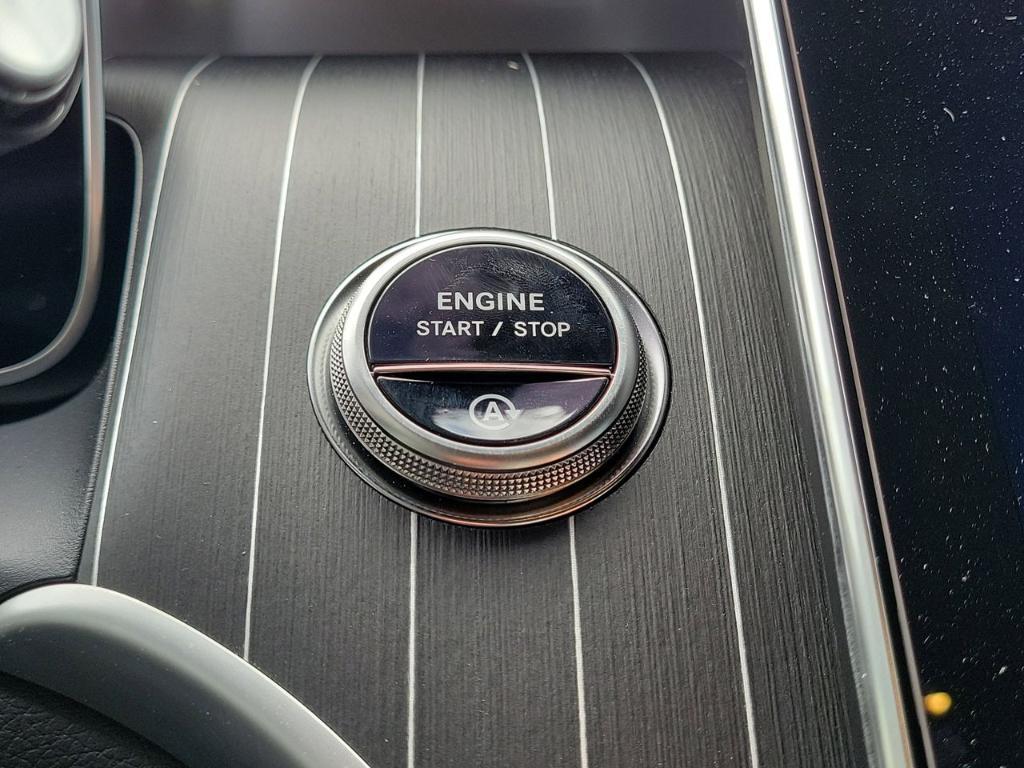 new 2026 Mercedes-Benz GLC 300 car